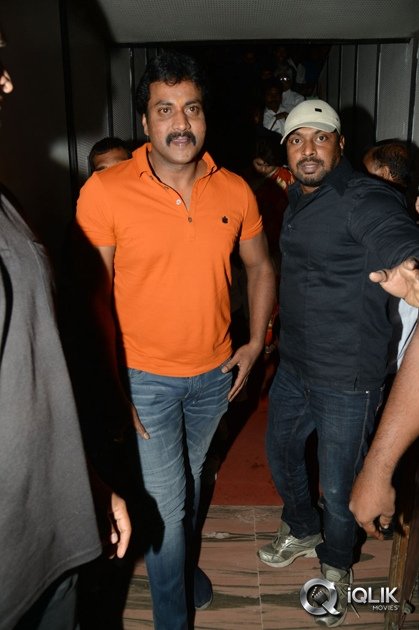 Krishnashtami-Movie-Team-at-Devi-Theater